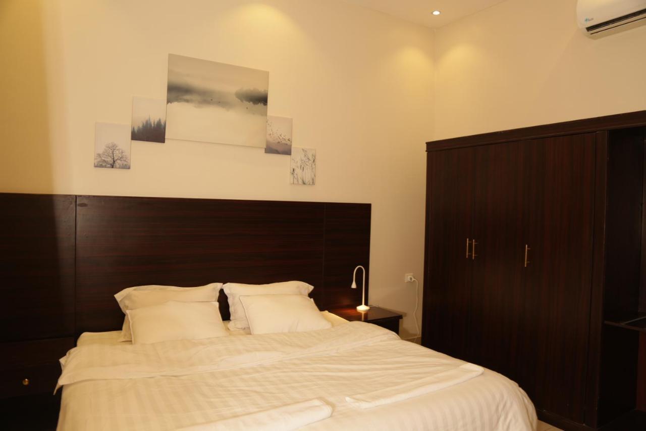 Spacious Apartments At Basla St 3 Mins From King Fahd Stadium 리야드 외부 사진