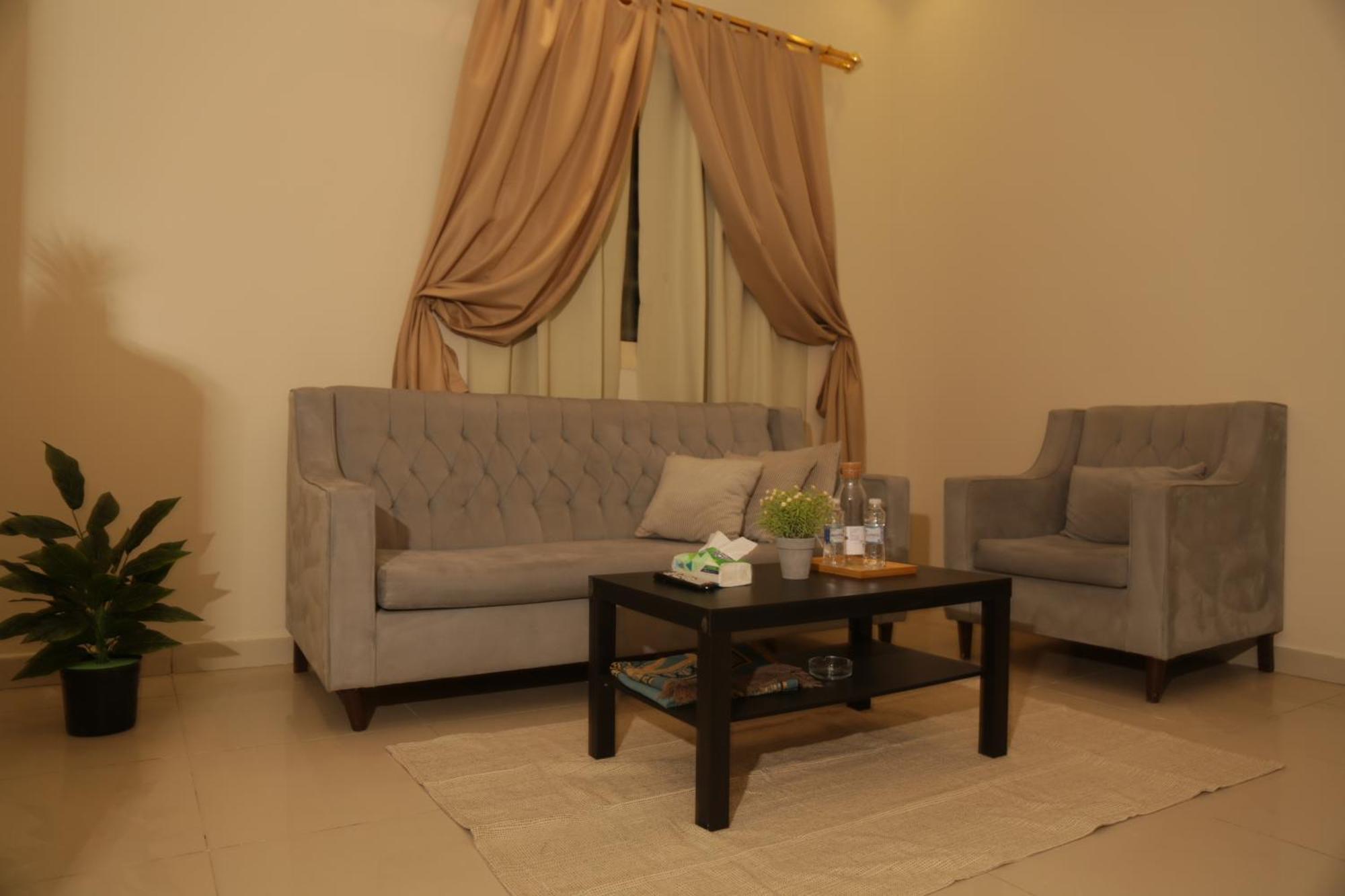 Spacious Apartments At Basla St 3 Mins From King Fahd Stadium 리야드 외부 사진